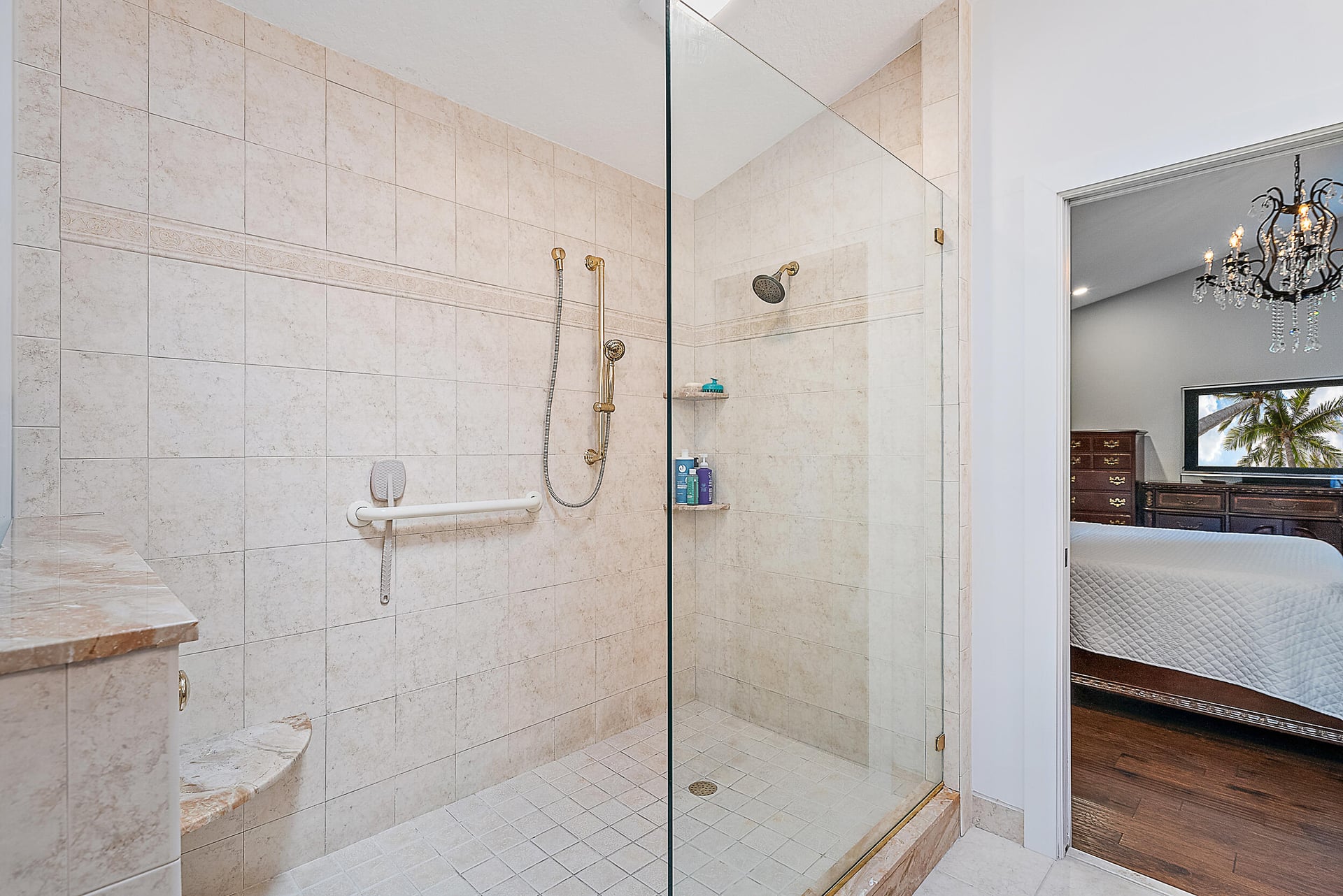  Residence photo 20