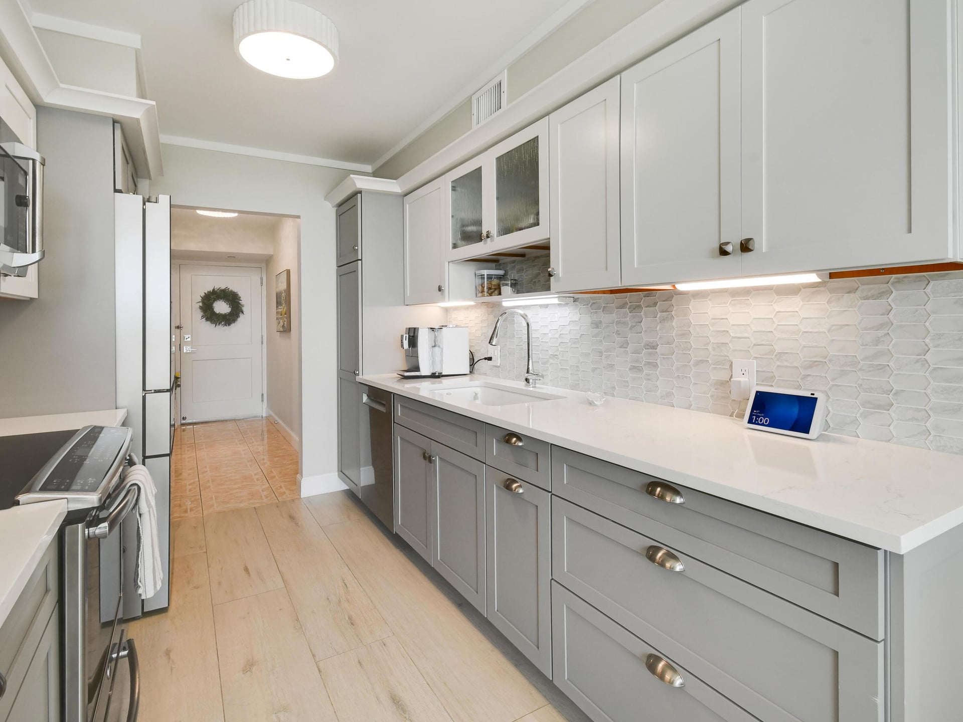 Singer Island Unit 908 photo 5
