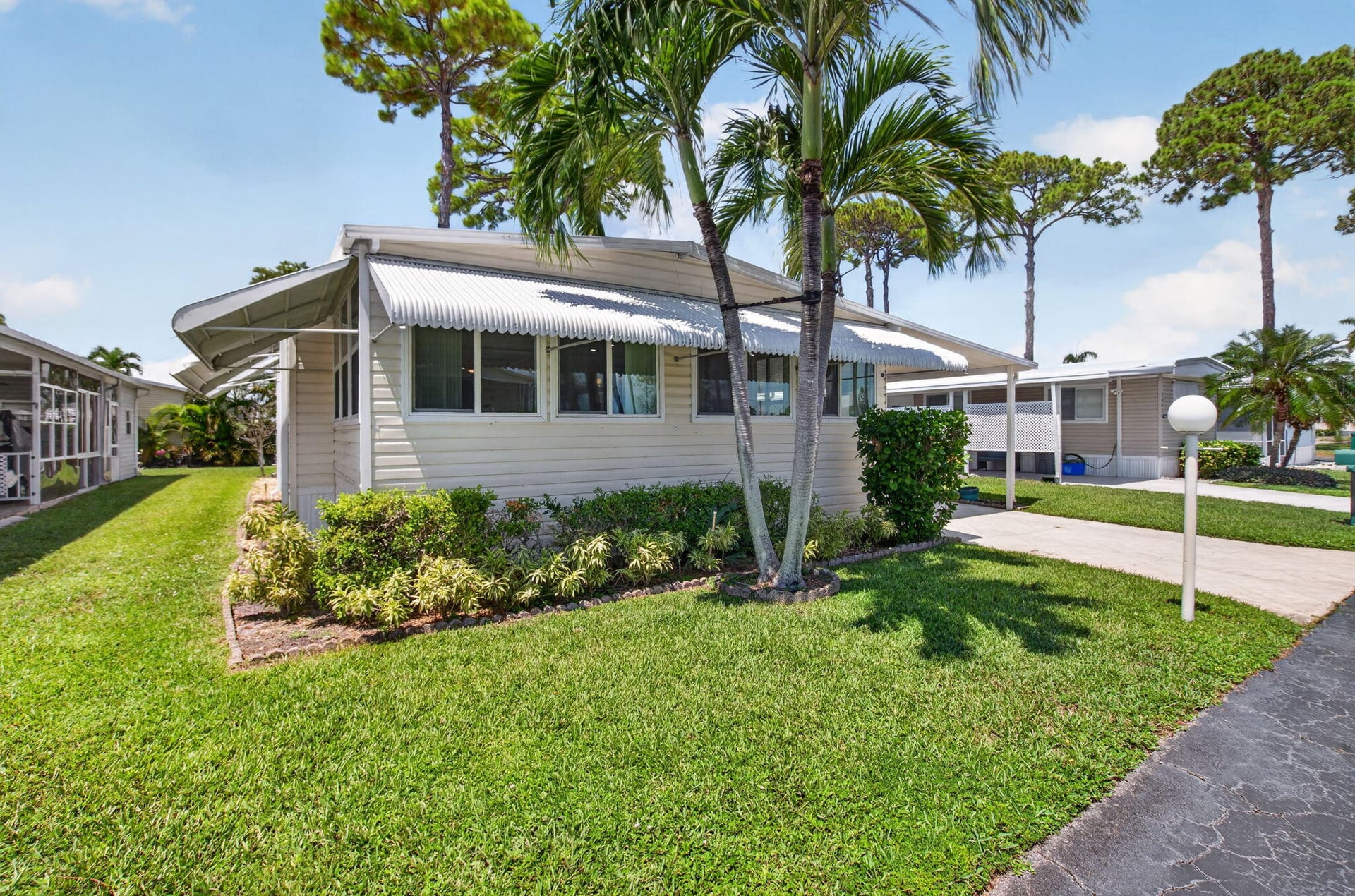 Residence photo 32