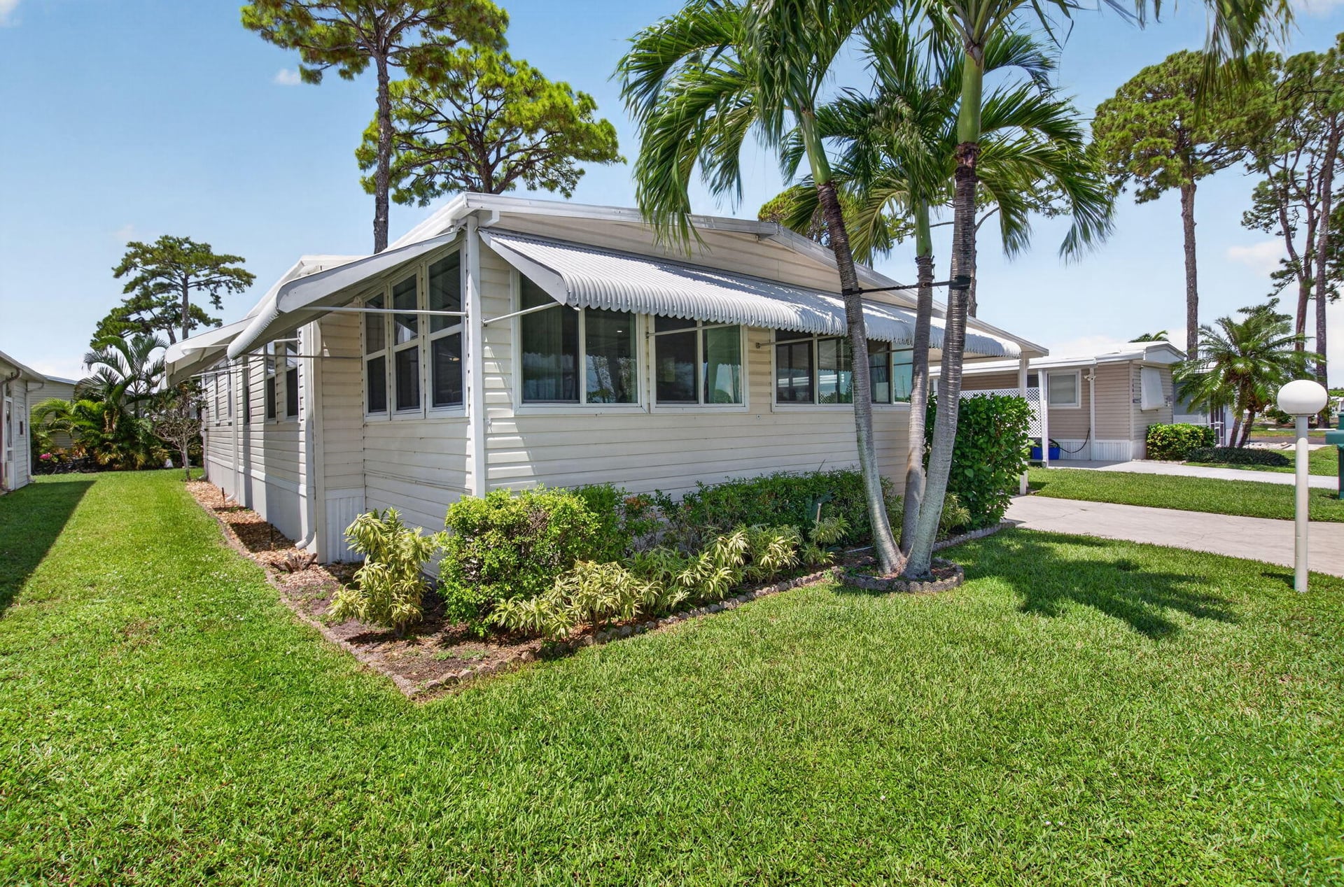 Residence photo 33