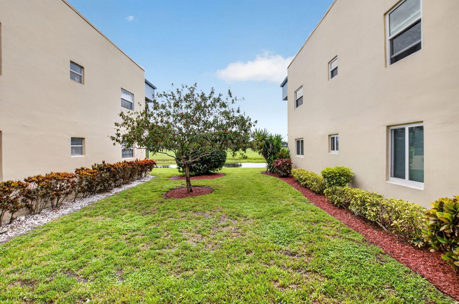 Residence photo 29