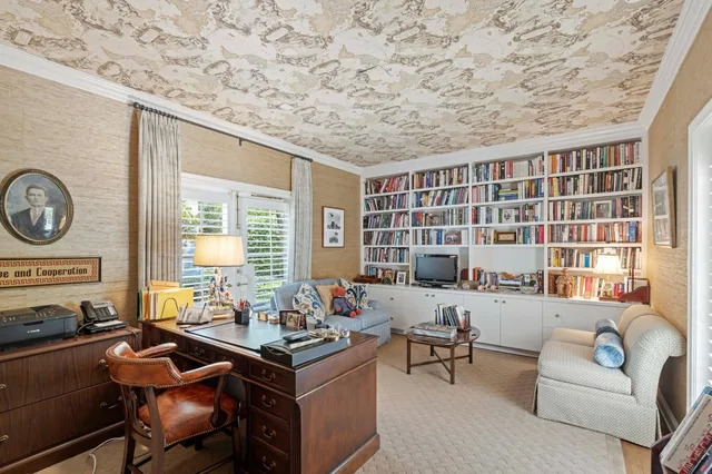 Estate Section Palm Beach Residence photo 31