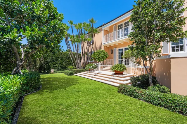 Estate Section Palm Beach Residence photo 35