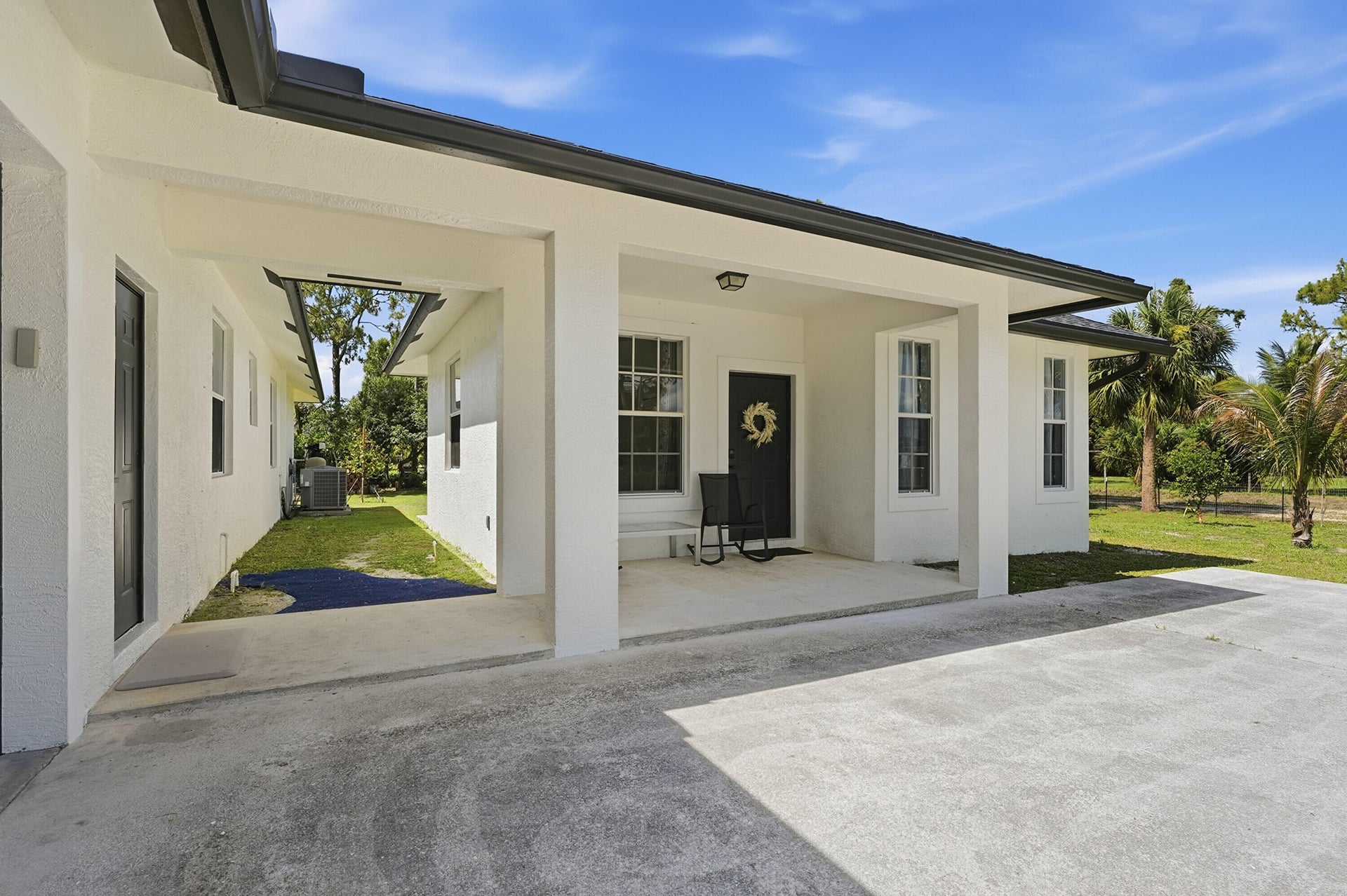 Residence photo 25