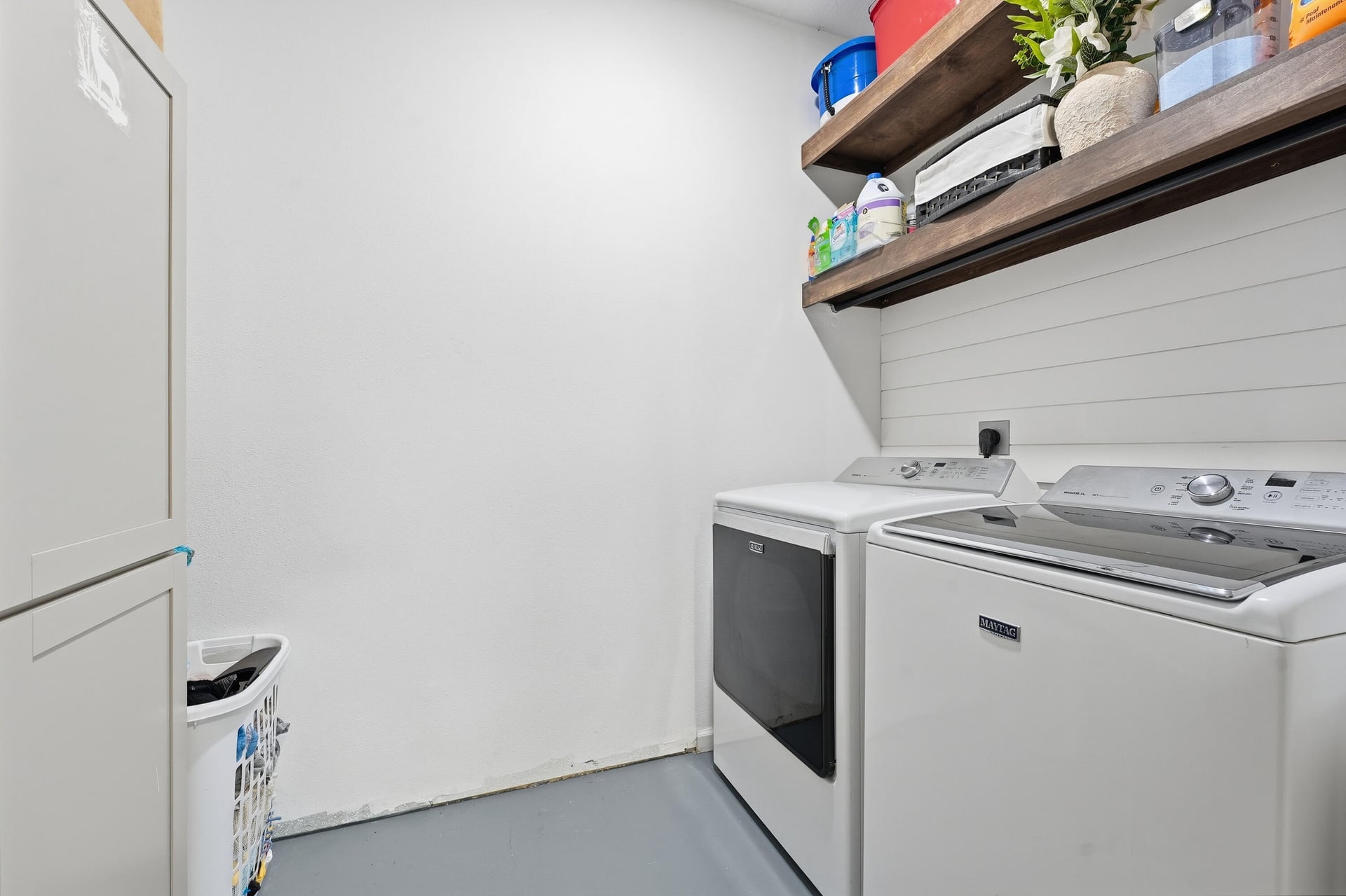 Residence photo 53