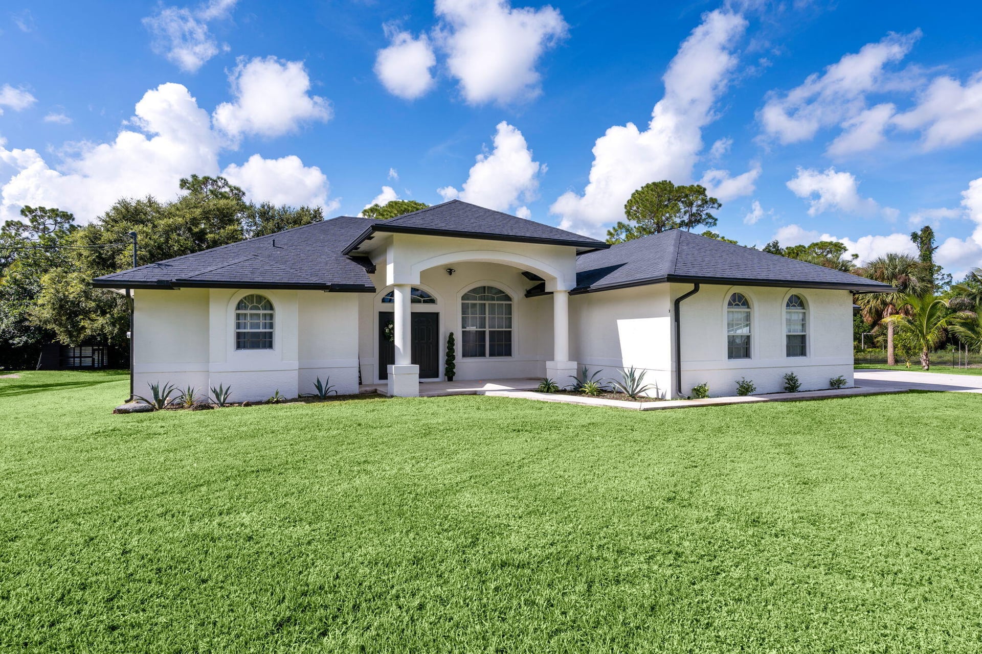 Residence photo 77