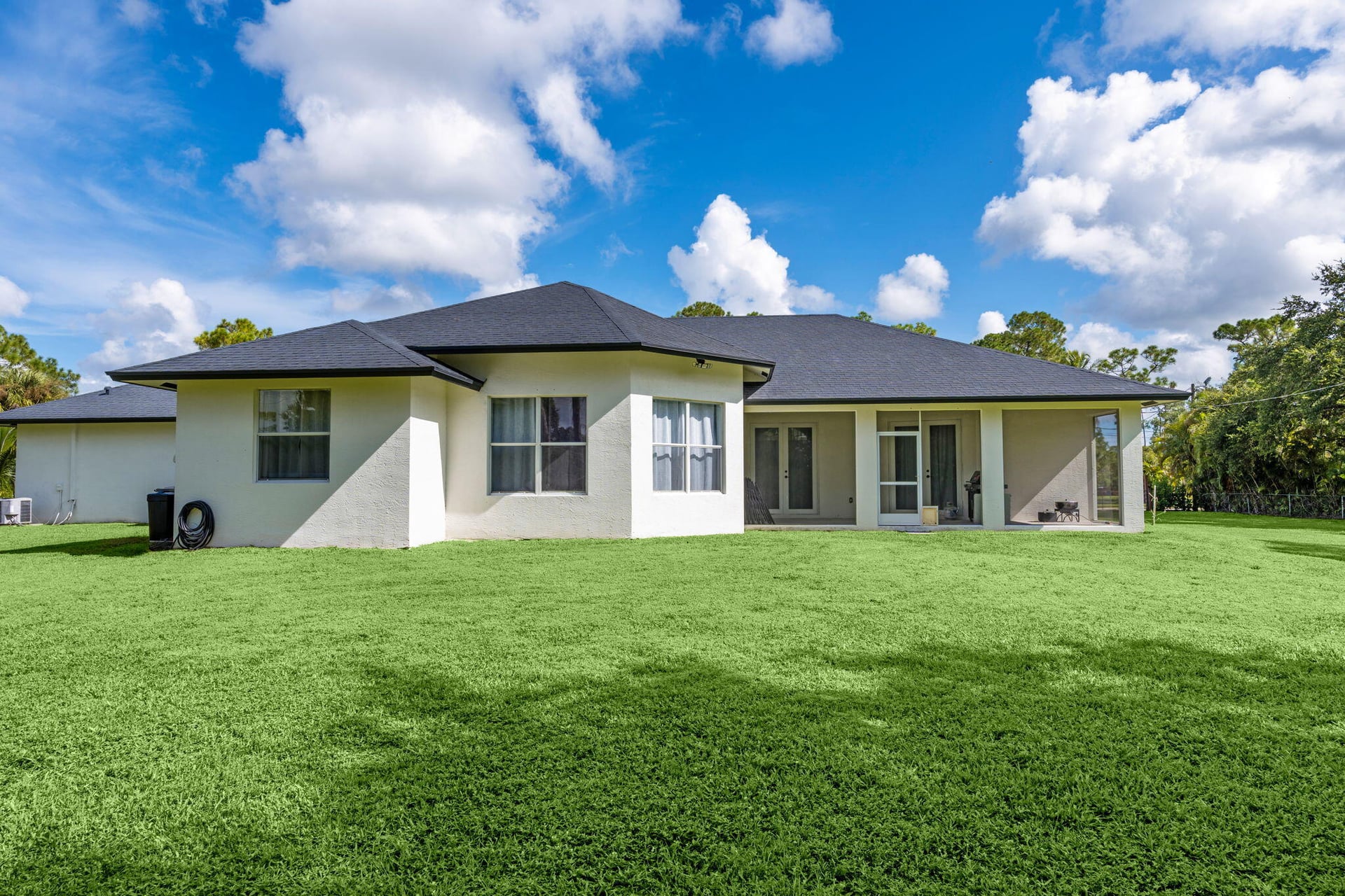 Residence photo 84