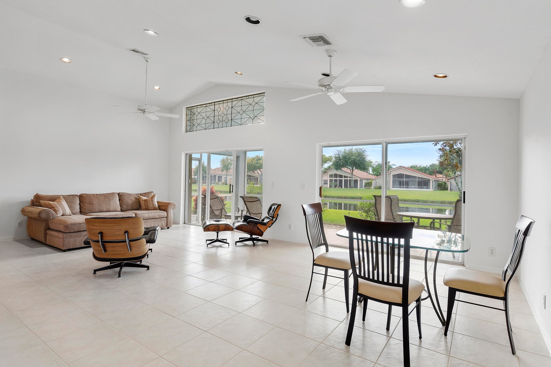  Residence photo 6
