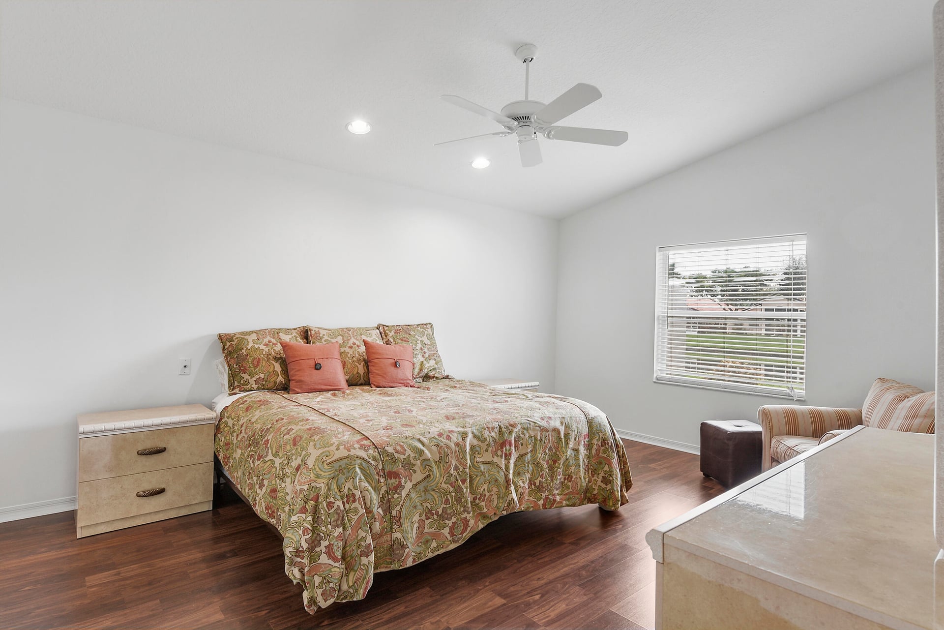  Residence photo 12