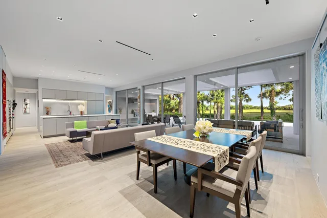 Old Marsh Golf Club Residence photo 18