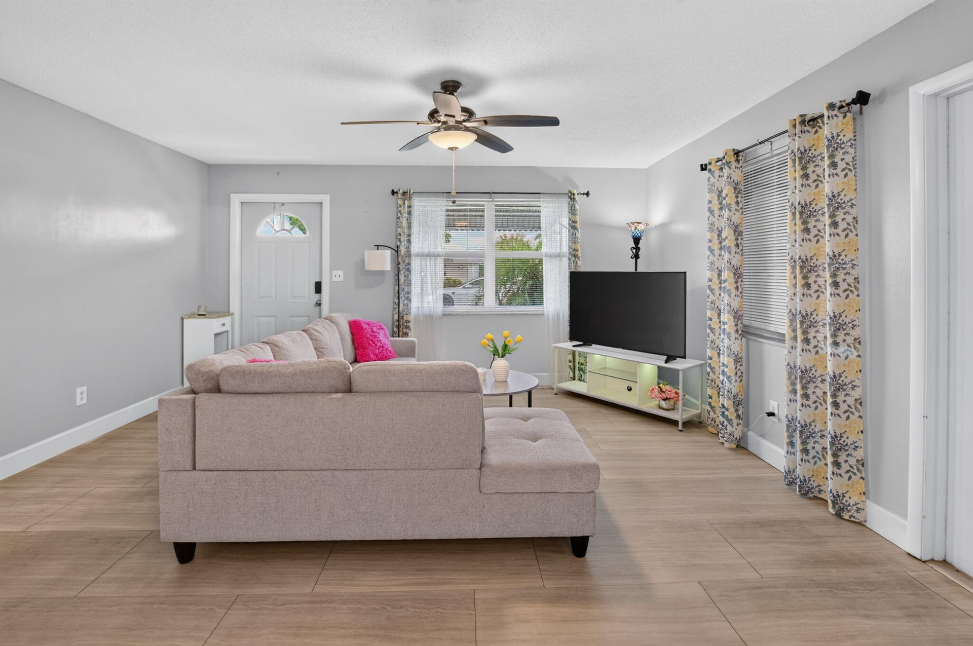  Residence photo 9