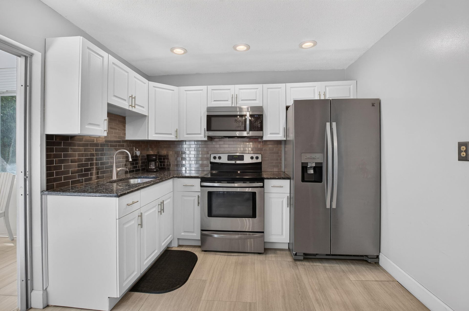  Residence photo 14