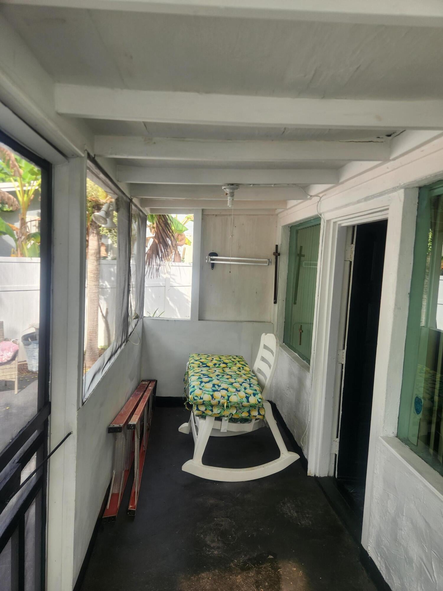 Residence photo 26