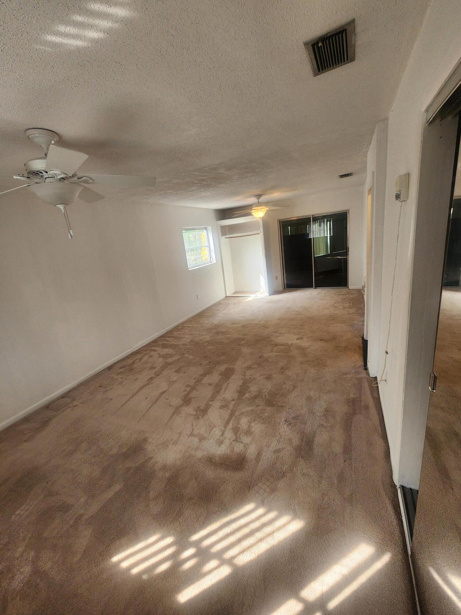 Residence photo 32