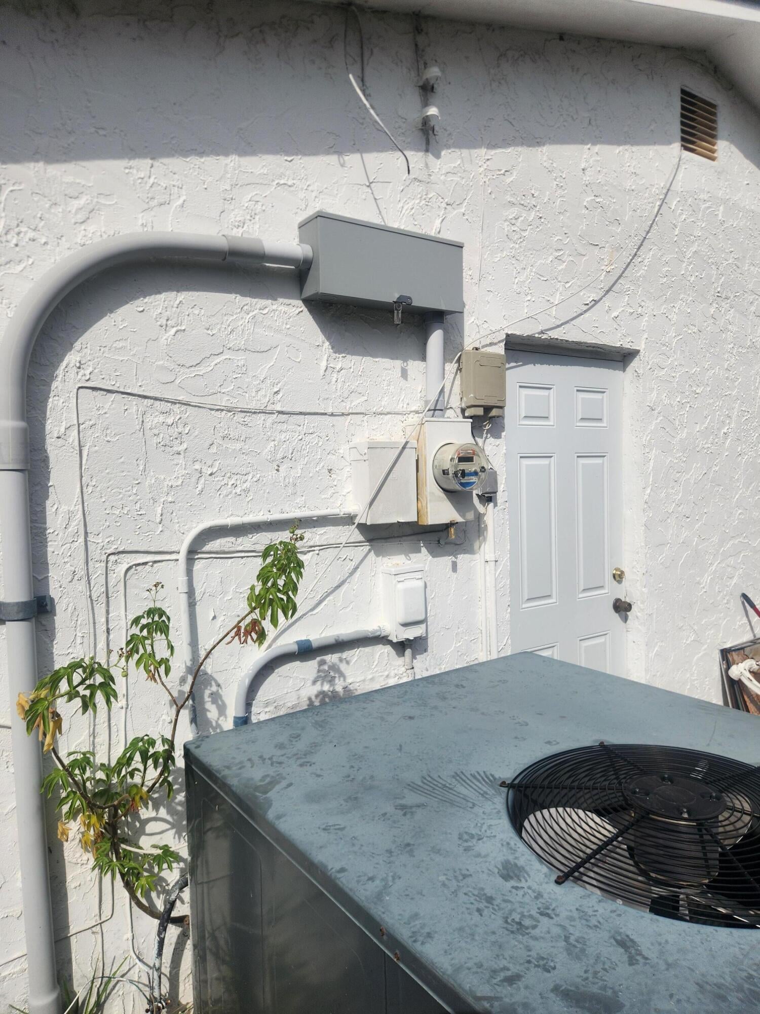 Residence photo 48