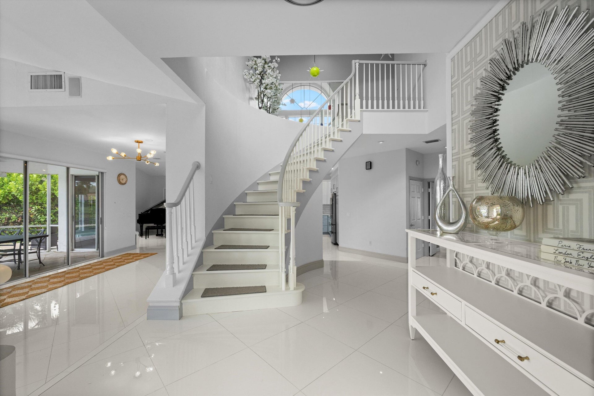 Residence photo 8
