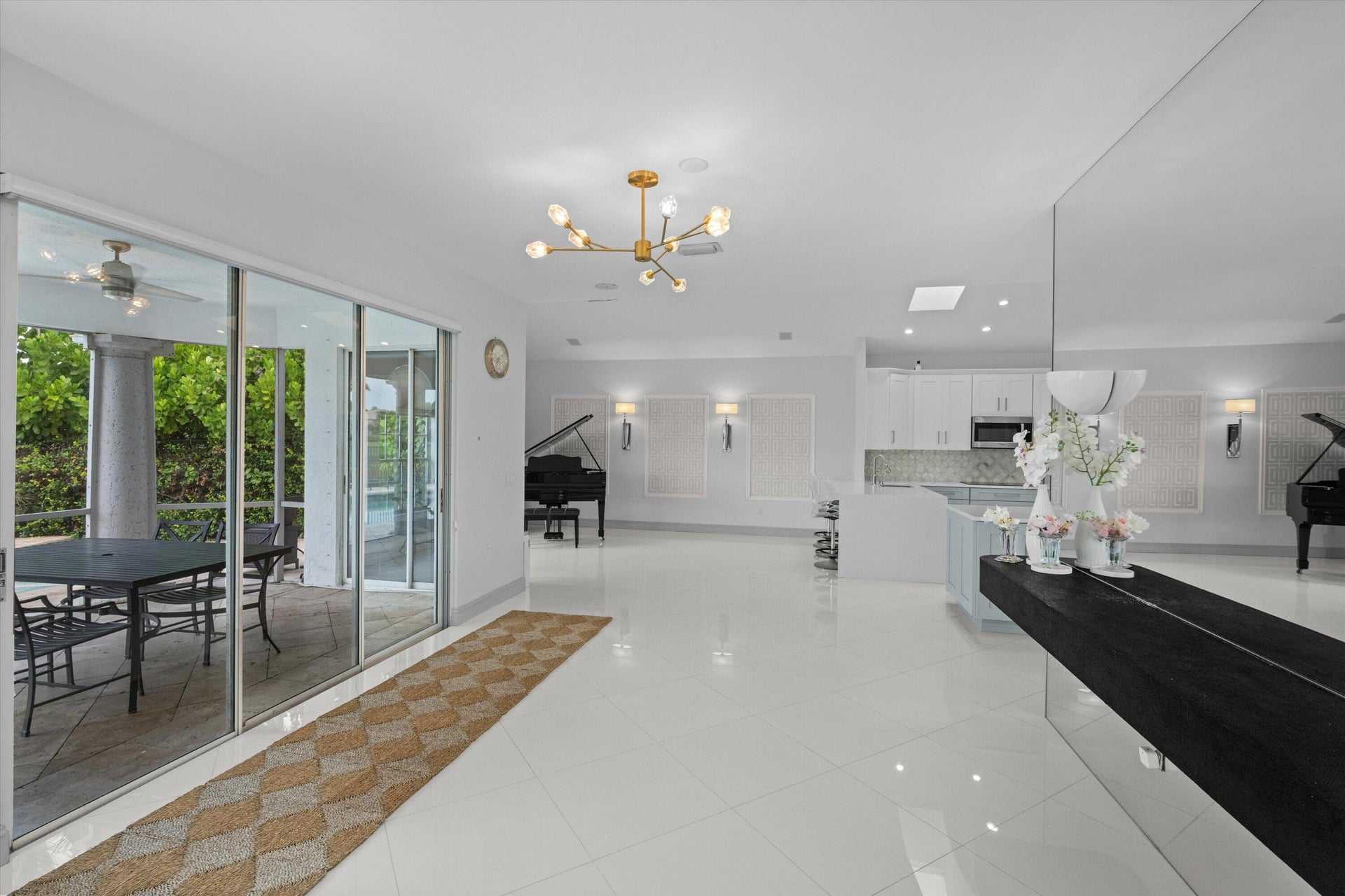 Residence photo 11