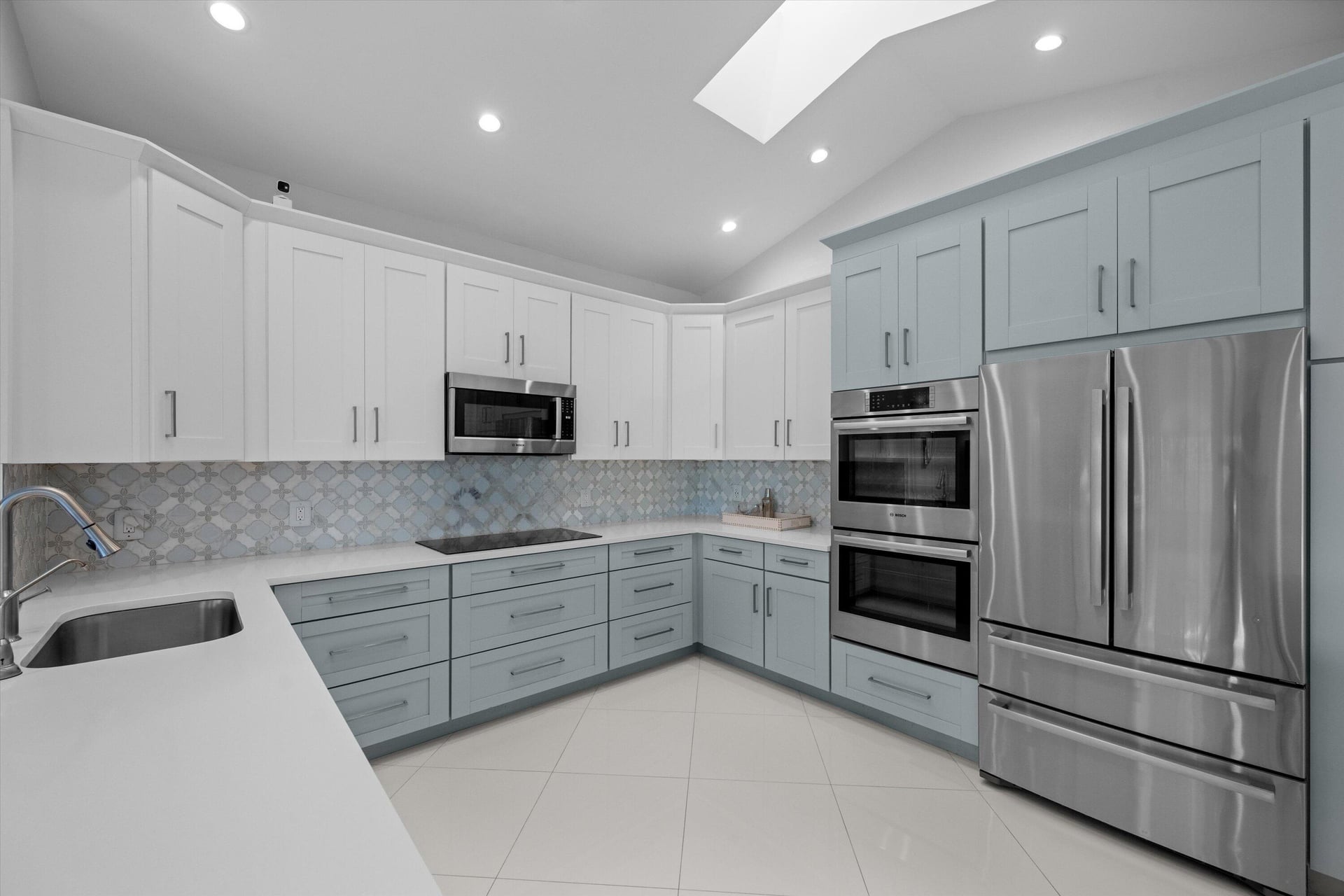 Residence photo 16