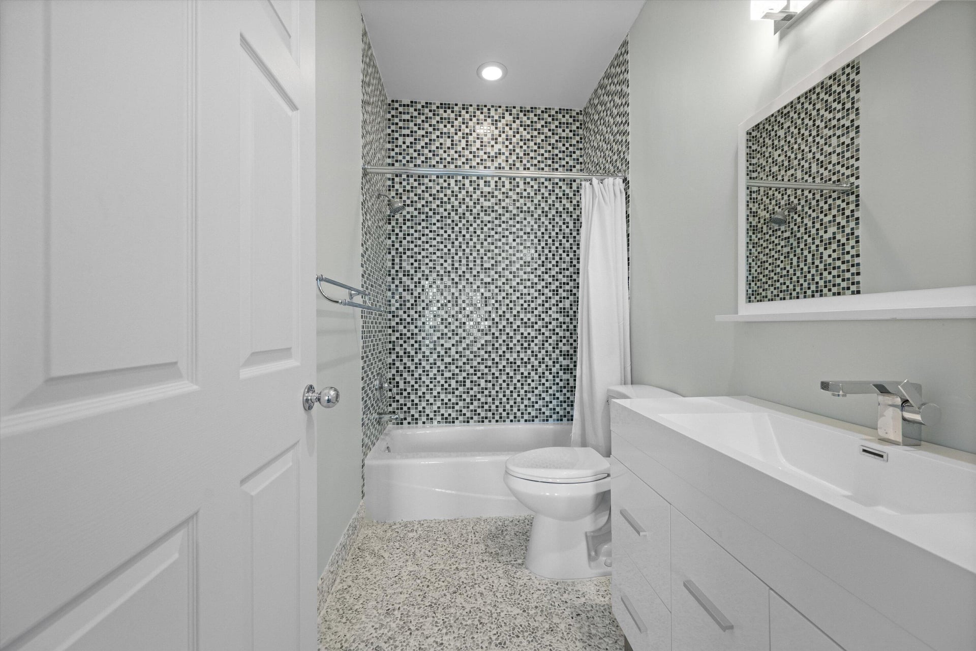 Residence photo 20