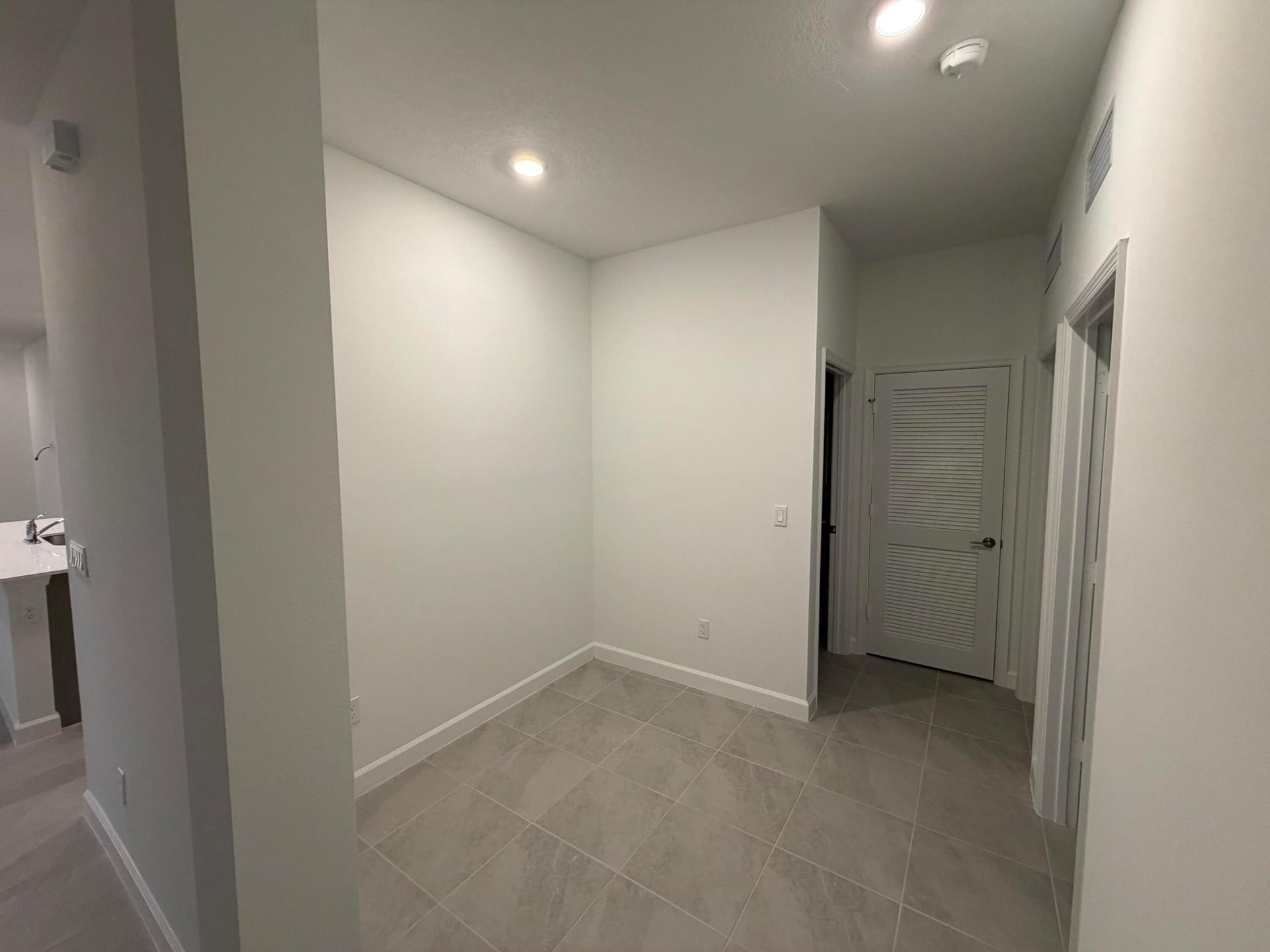 Residence photo 18