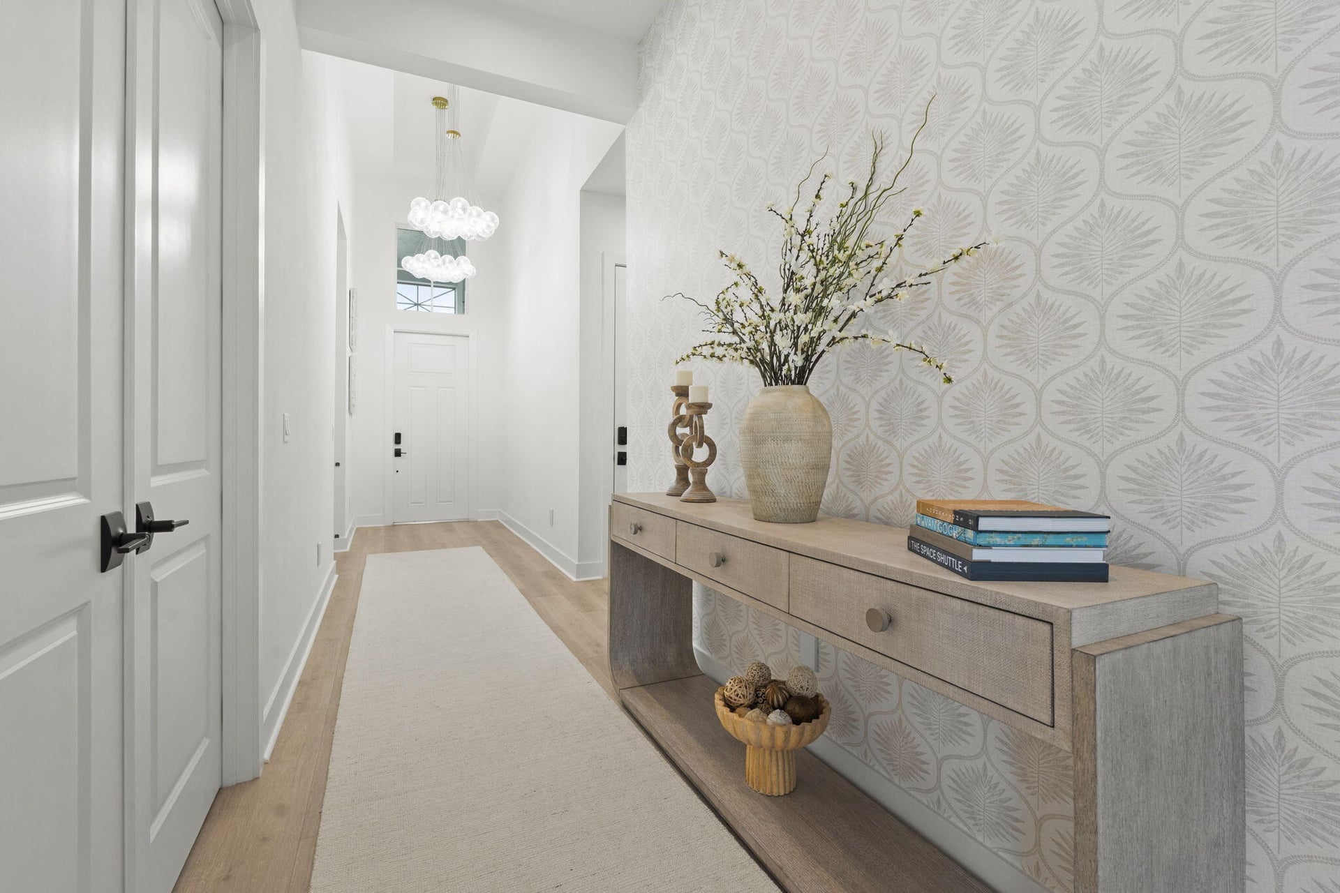 Residence photo 3