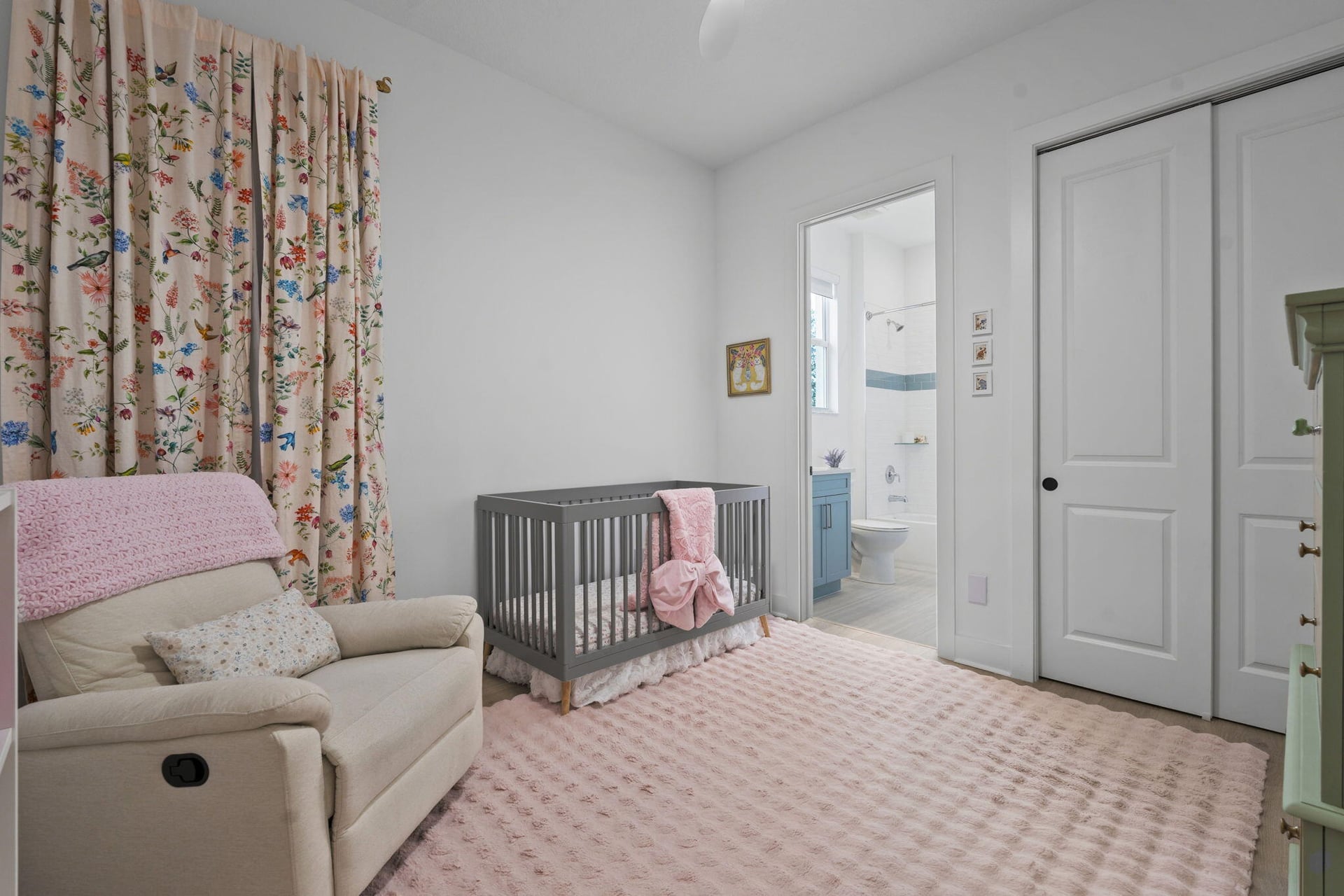 Residence photo 30