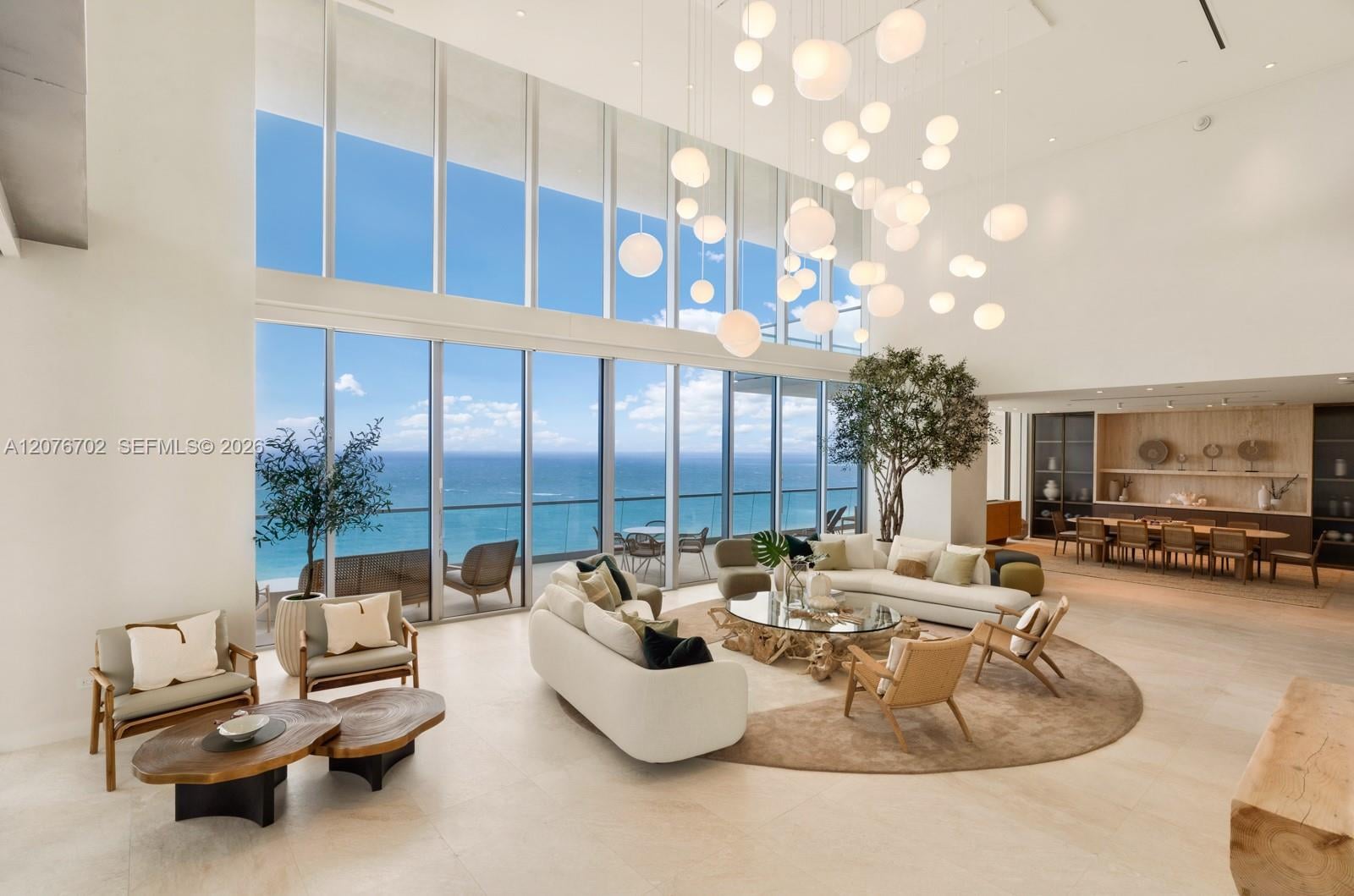 Turnberry Ocean Club Residences 2301