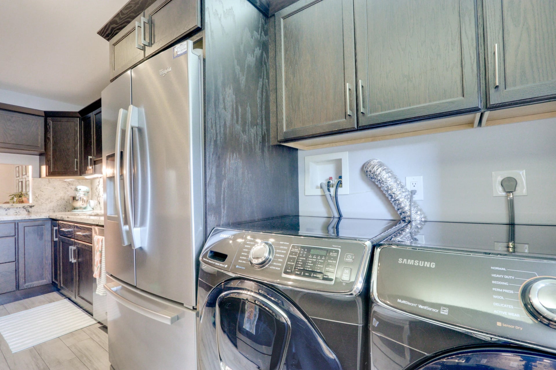 Unit 115 photo 7