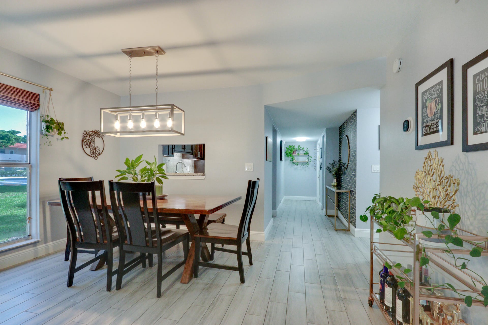 Unit 115 photo 8