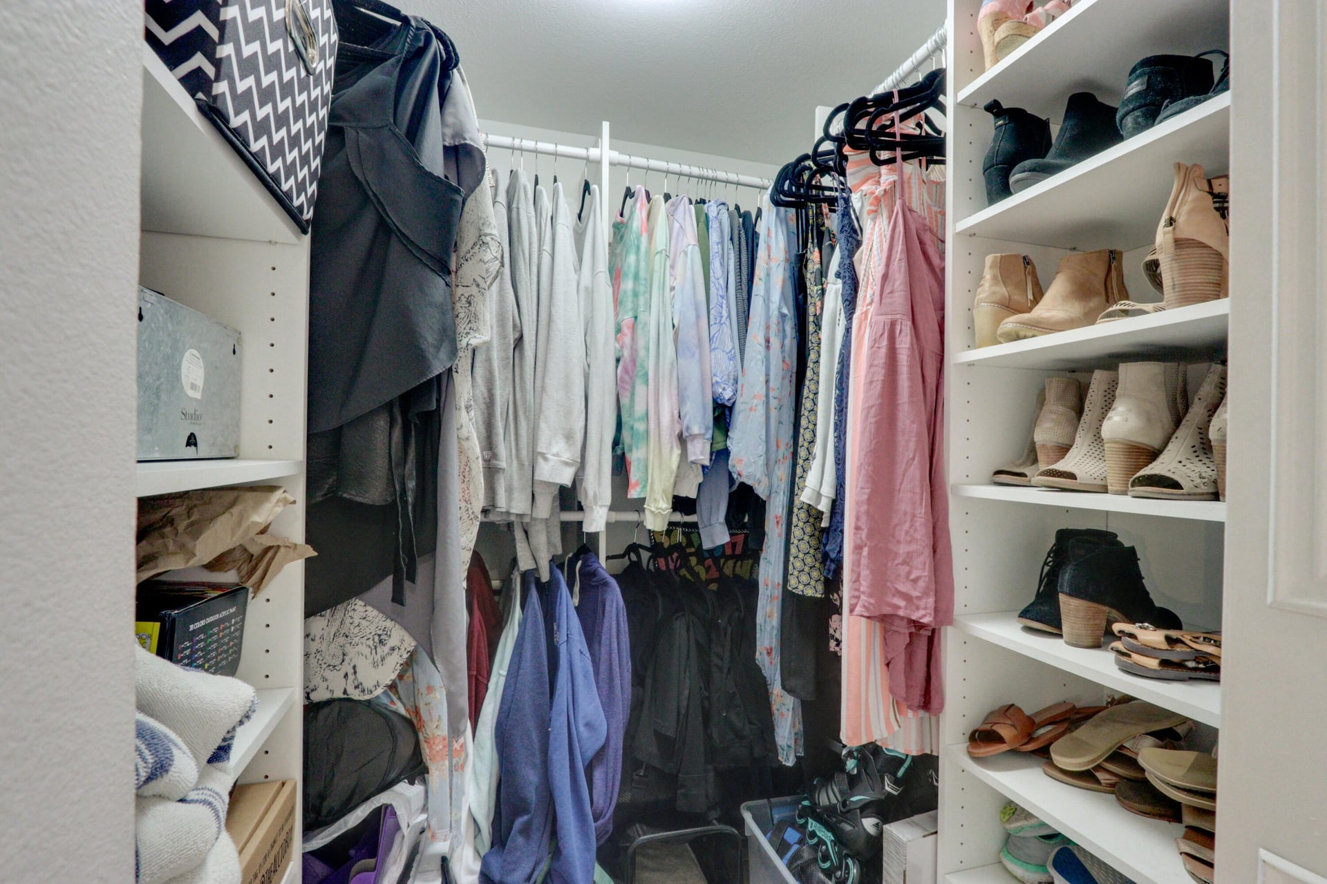 Unit 115 photo 19