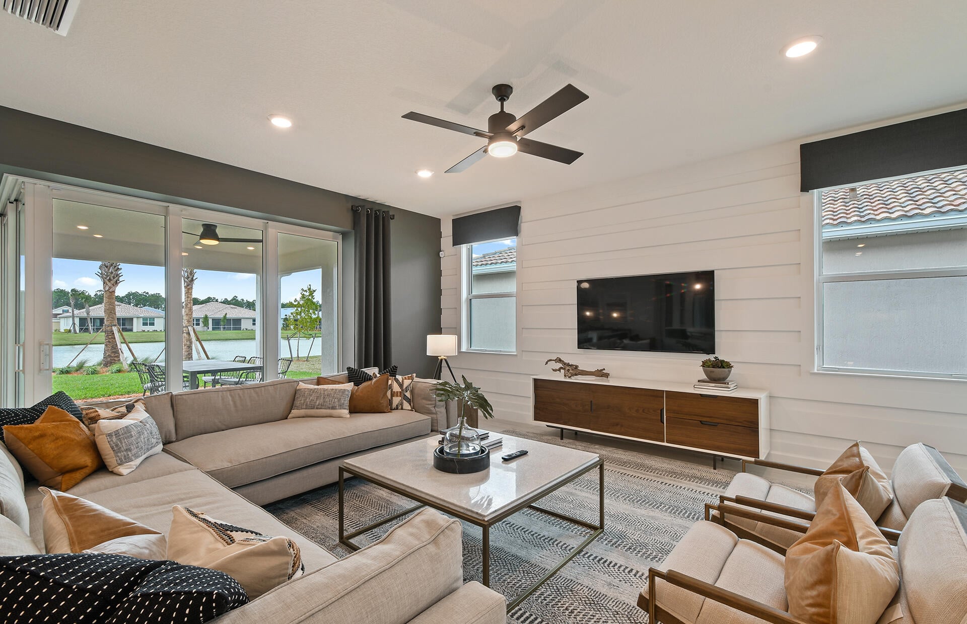  Unit 260 Renown photo 10