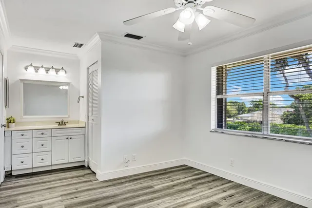  Residence photo 18