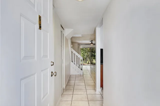  Residence photo 24