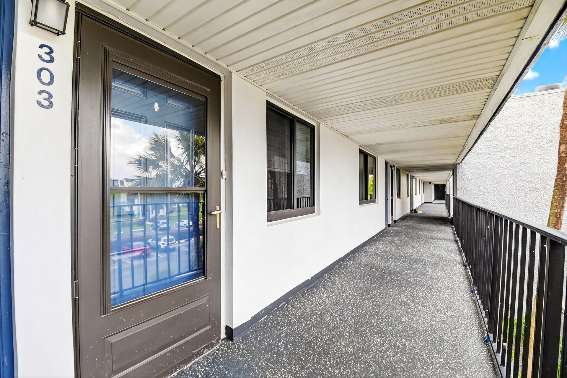 Unit 303 photo 43