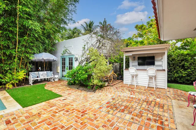 SoSo West Palm Beach Residence photo 25
