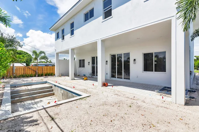 SoSo West Palm Beach Residence photo 5