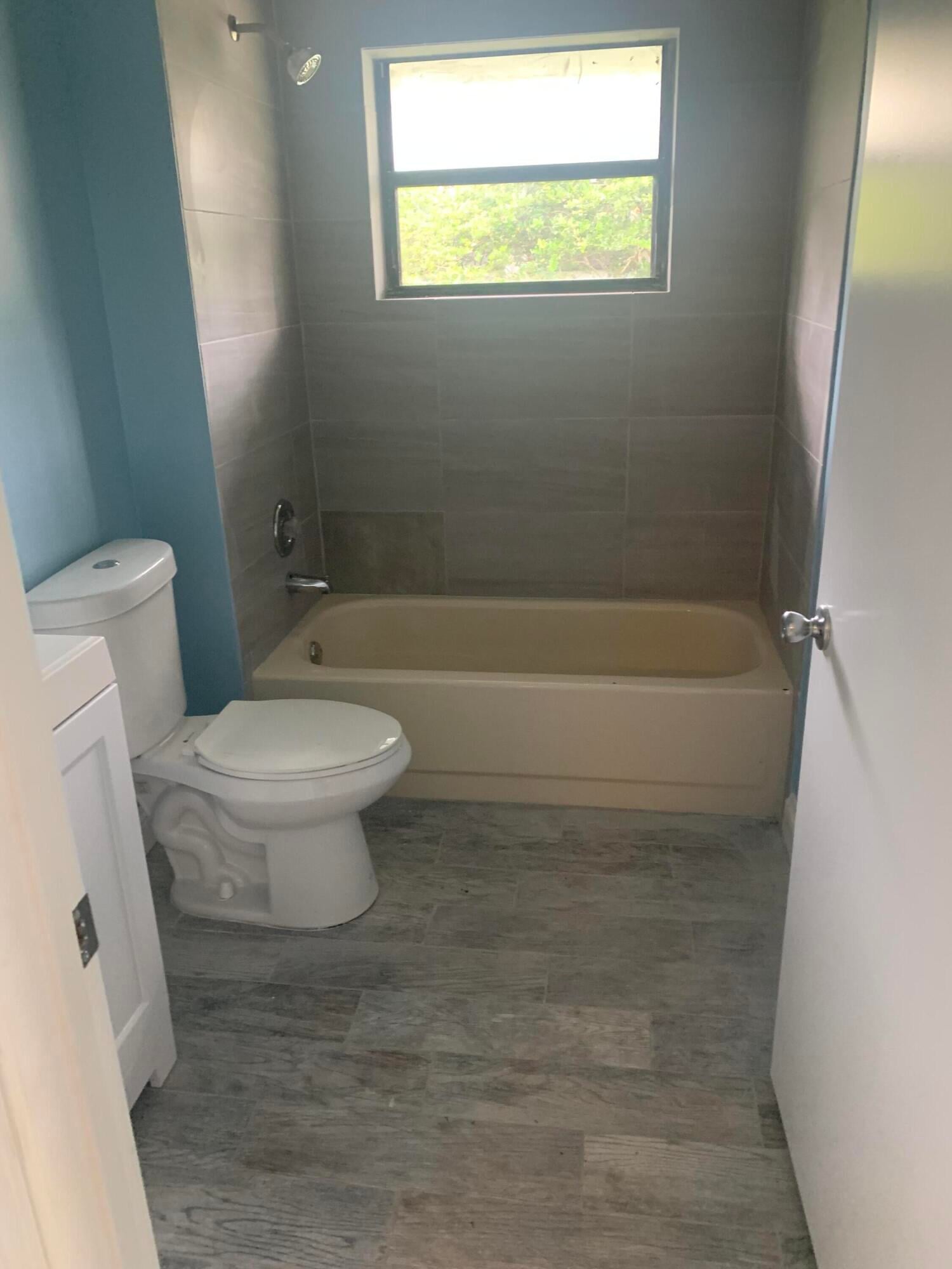Residence photo 9