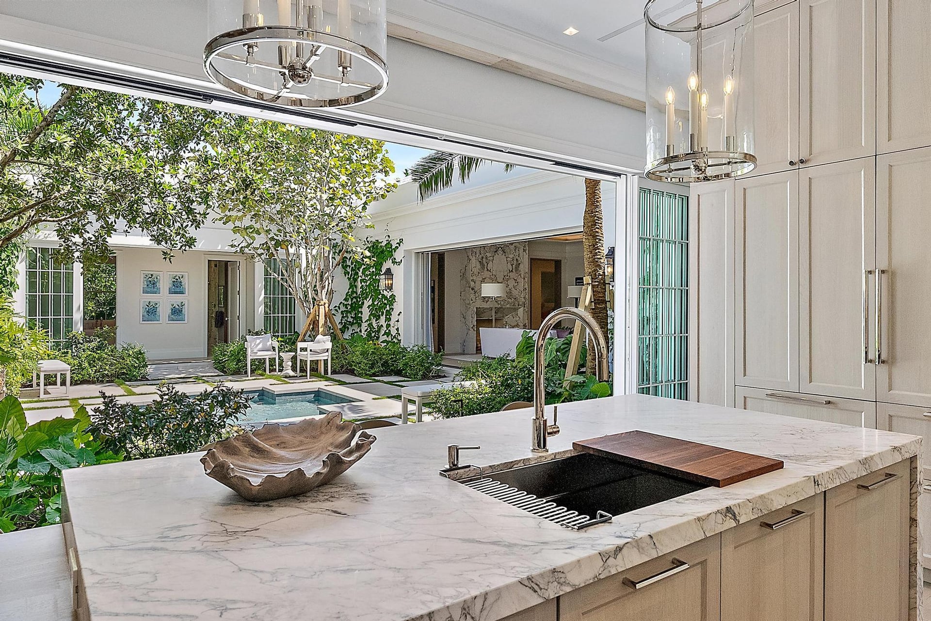 North End Palm Beach Residence photo 15