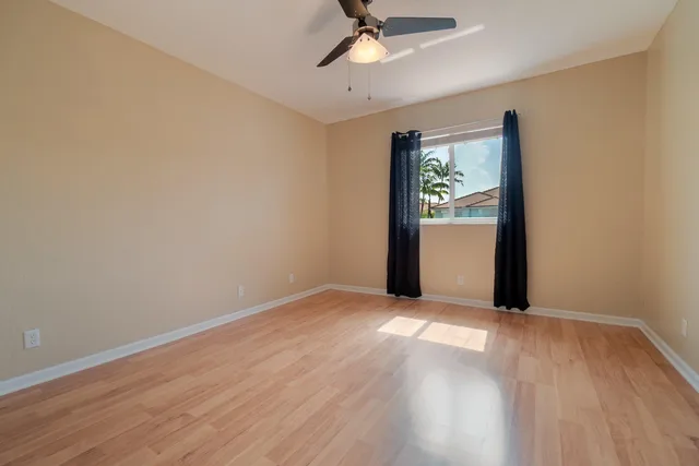 Residence photo 14