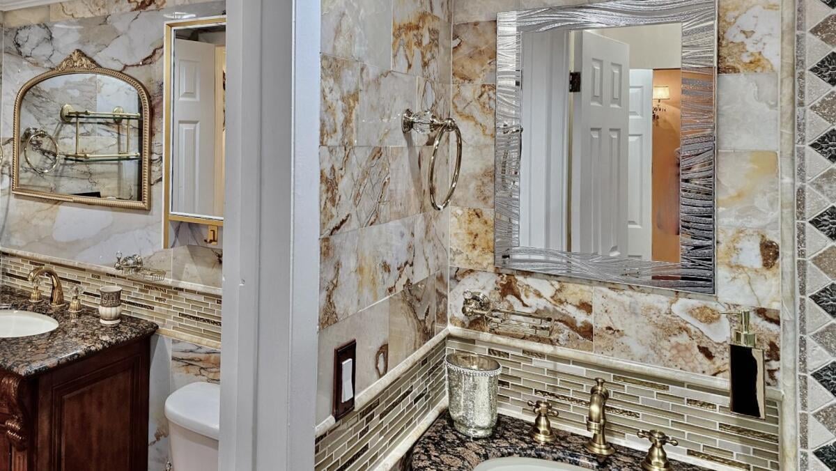 Unit 25 photo 9