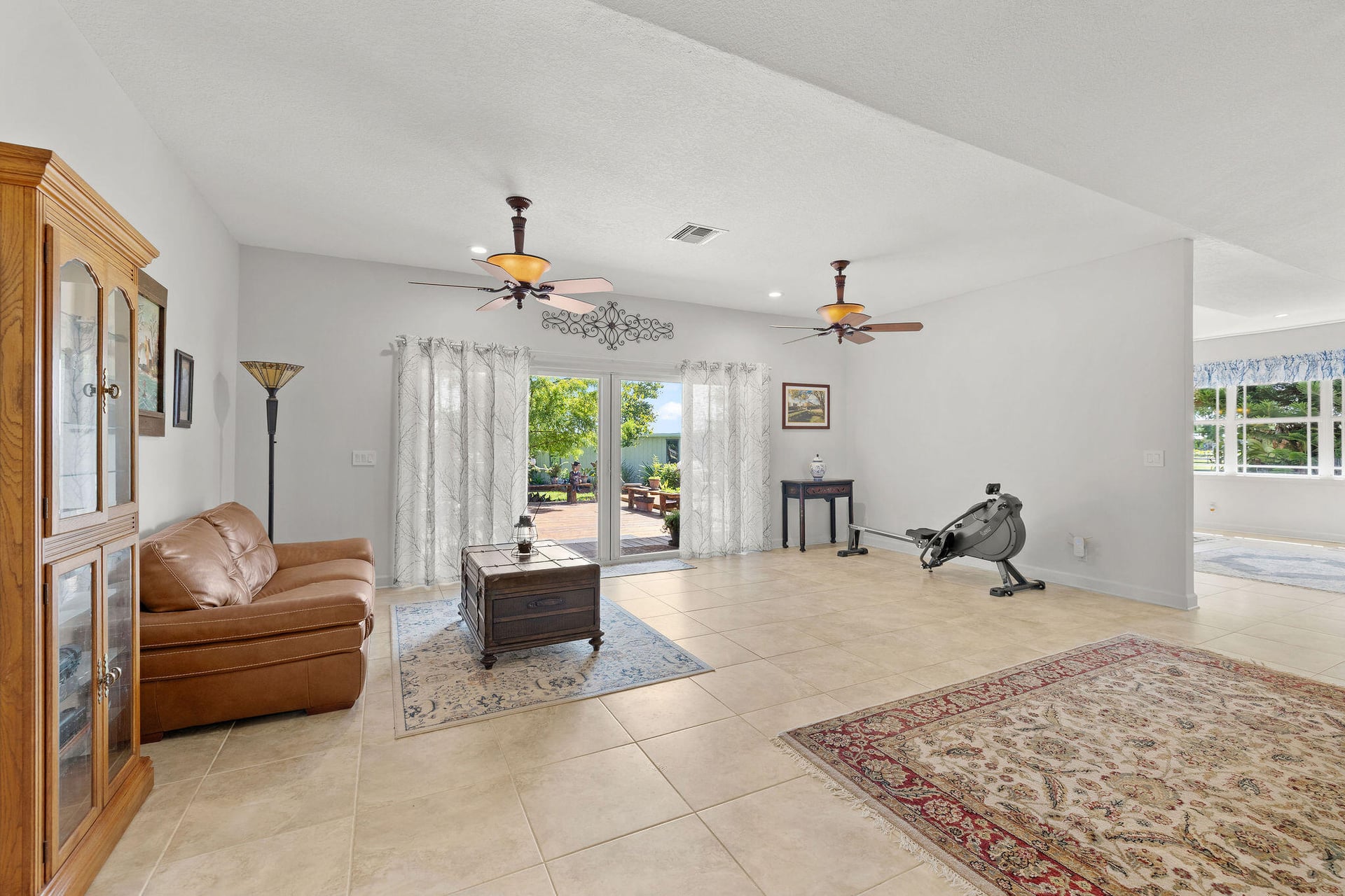  Residence photo 5