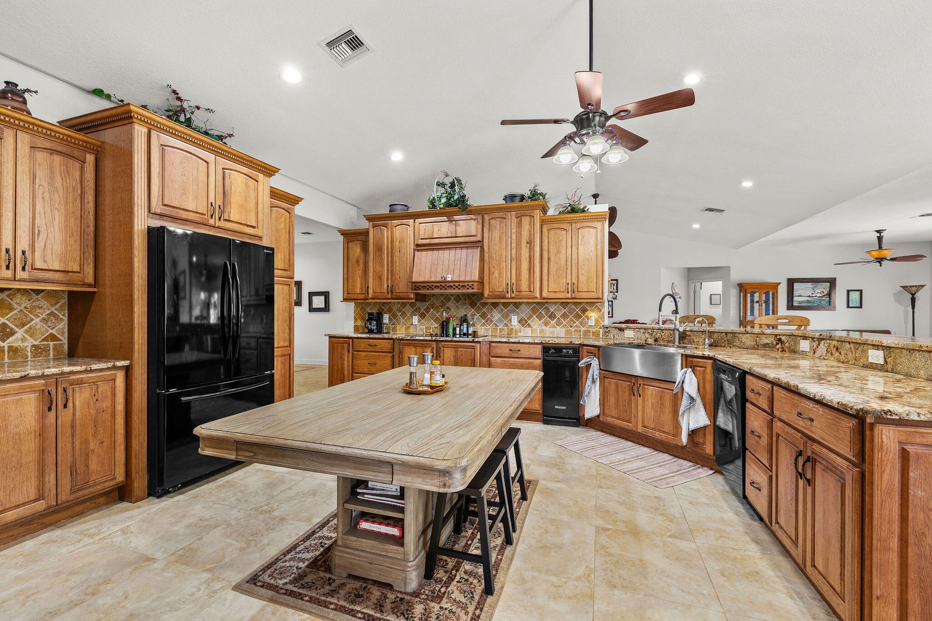  Residence photo 9