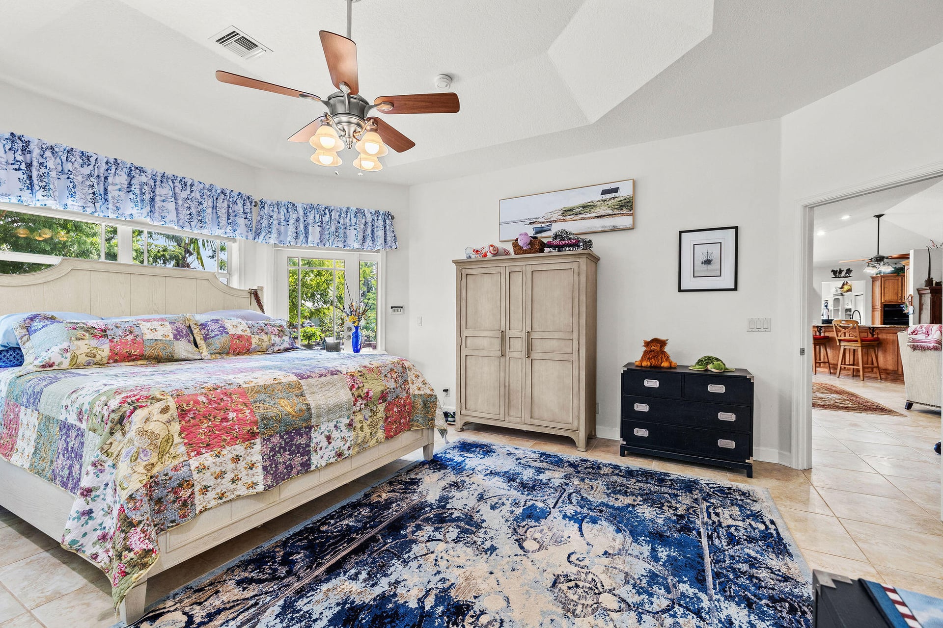  Residence photo 17