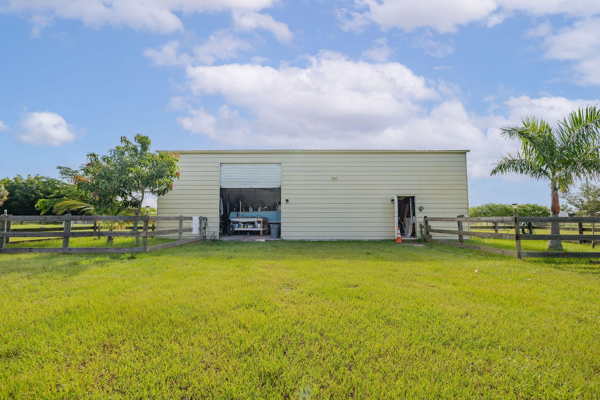  Residence photo 54