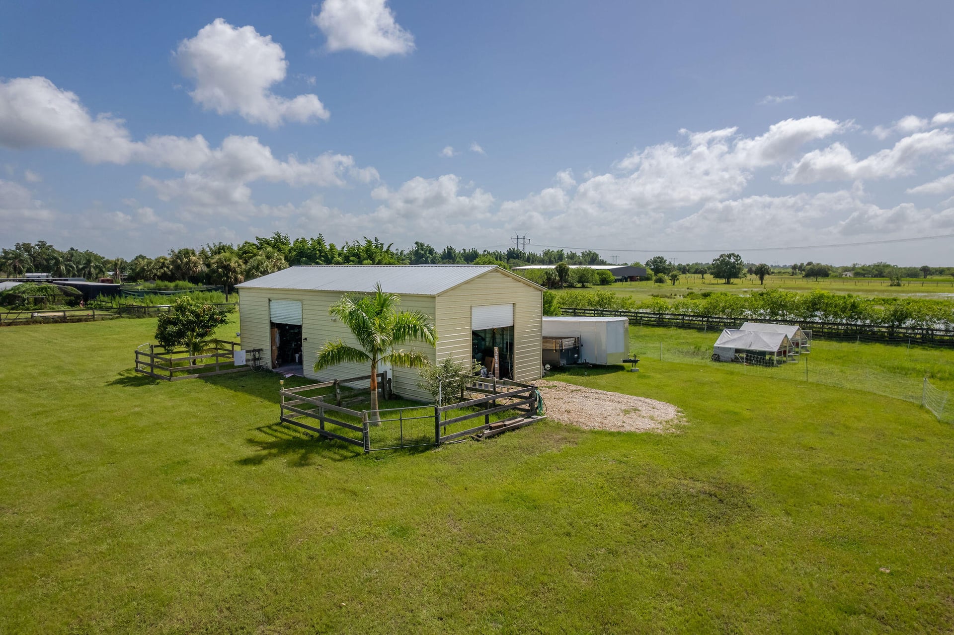  Residence photo 63