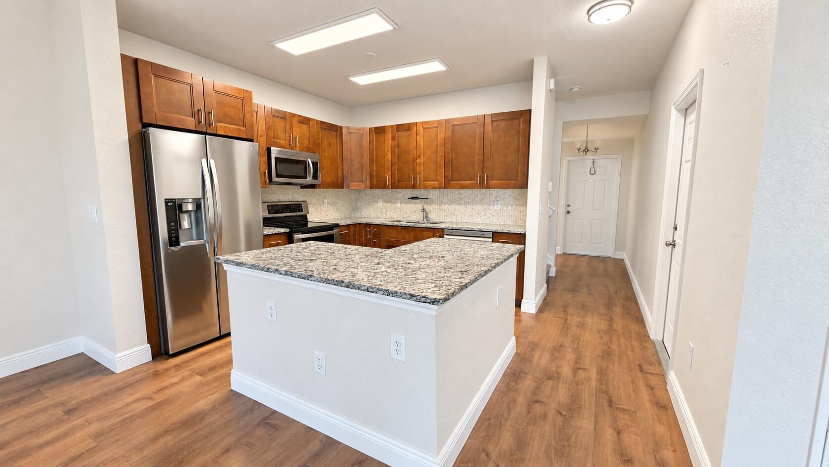 Residence photo 5