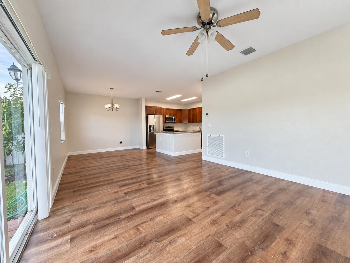 Residence photo 8