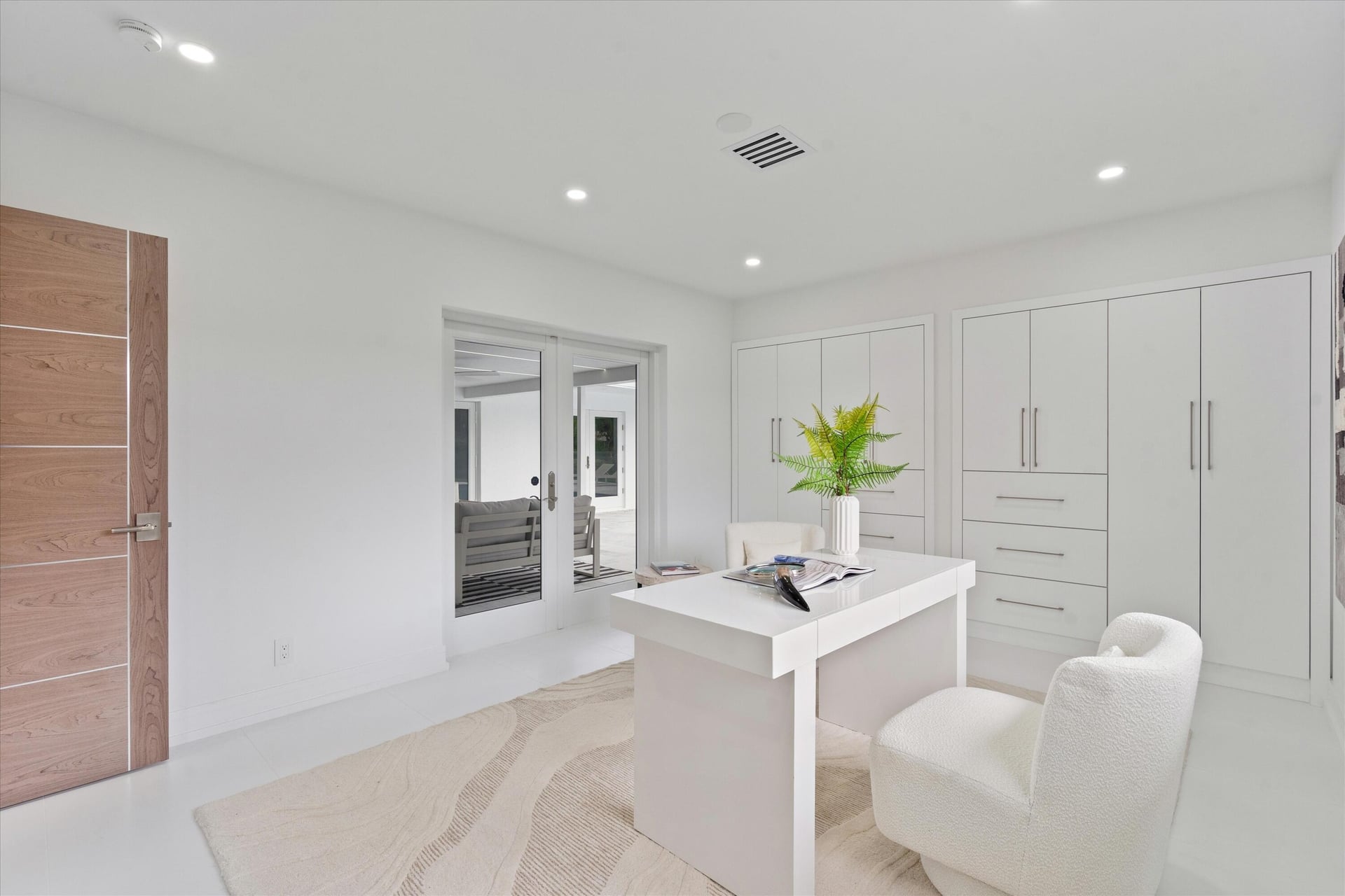 Lake Floresta Park Residence photo 31