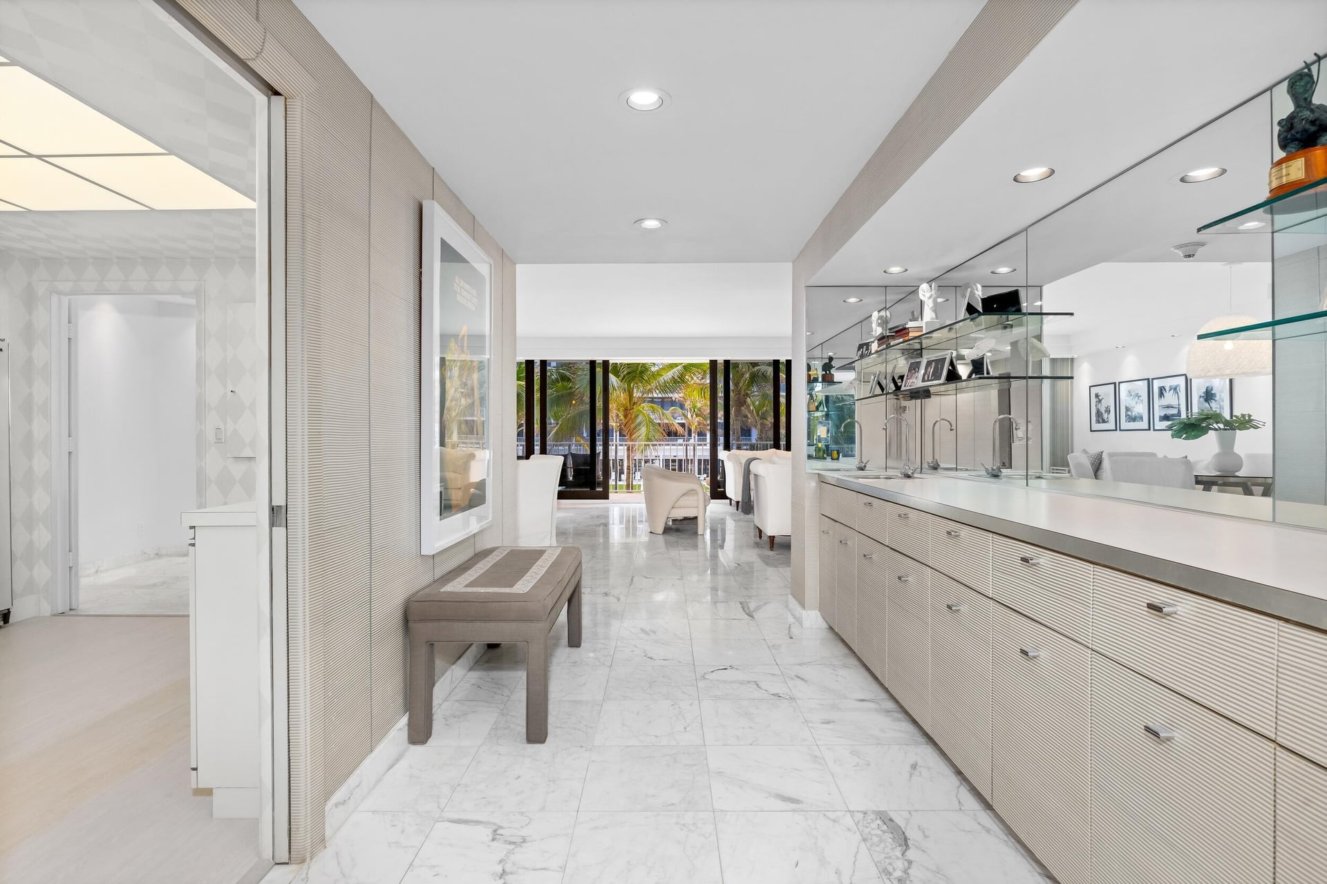 Sloan's Curve Palm Beach Unit 107n photo 6