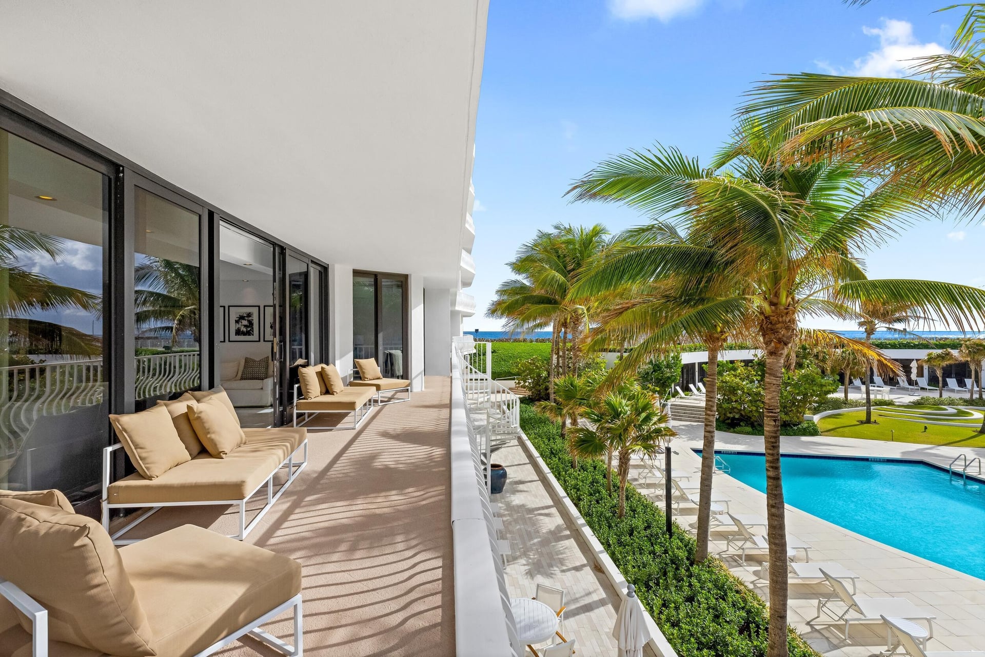 Sloan's Curve Palm Beach Unit 107n photo 26